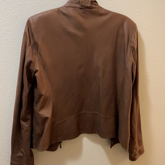 Gorgeous!!!  Barely worn and too small now - Picture 4 of 5